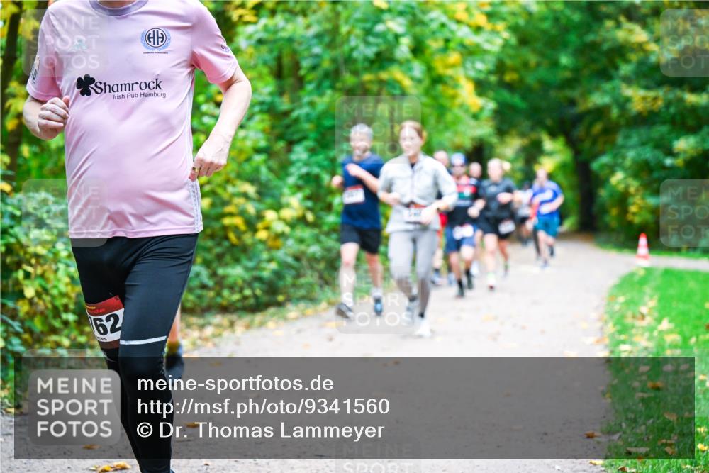 12.10.2025 - Bramfelder Halbmarathon 2025 Dr. Thomas Lammeyer http://msf.ph/oto/9341560 12.10.2025 09:52:15 Laufen 62 meine-sportfotos.de
