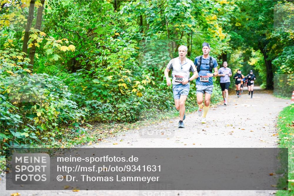 12.10.2025 - Bramfelder Halbmarathon 2025 Dr. Thomas Lammeyer http://msf.ph/oto/9341631 12.10.2025 09:52:27 Laufen 2717, 3000, 2832 meine-sportfotos.de