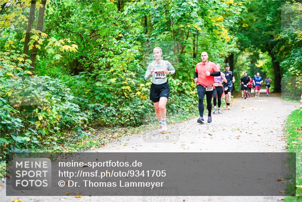 12.10.2025 - Bramfelder Halbmarathon 2025 Dr. Thomas Lammeyer http://msf.ph/oto/9341705 12.10.2025 09:52:46 Laufen 2970, 2541, 159 meine-sportfotos.de