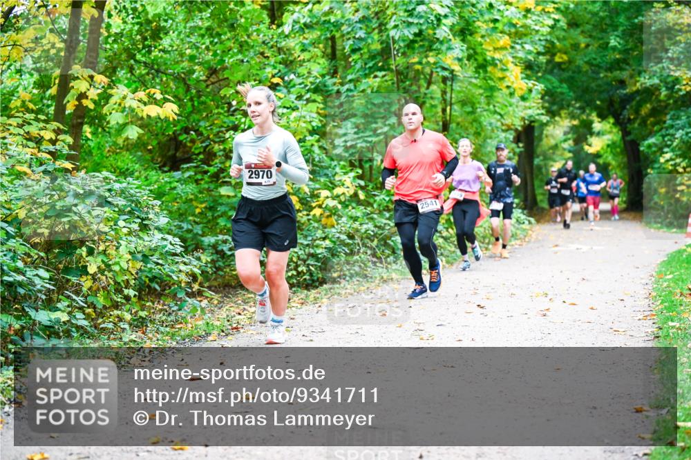 12.10.2025 - Bramfelder Halbmarathon 2025 Dr. Thomas Lammeyer http://msf.ph/oto/9341711 12.10.2025 09:52:47 Laufen 2970, 2541 meine-sportfotos.de