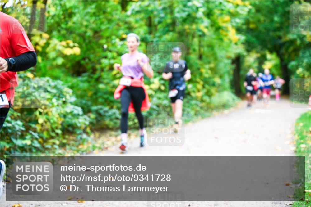 12.10.2025 - Bramfelder Halbmarathon 2025 Dr. Thomas Lammeyer http://msf.ph/oto/9341728 12.10.2025 09:52:49 Laufen  meine-sportfotos.de