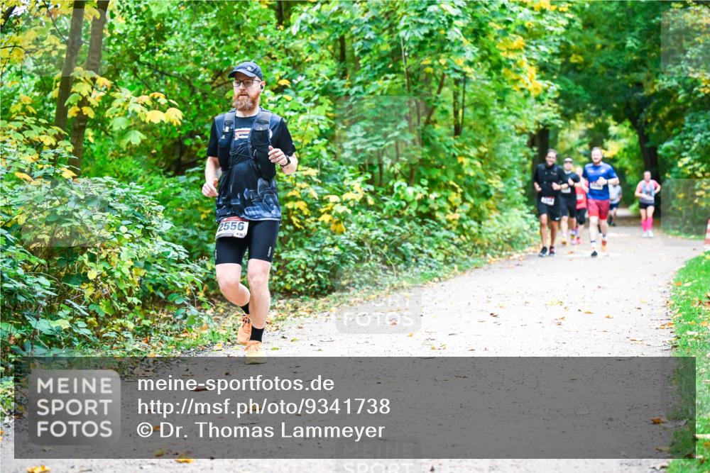 12.10.2025 - Bramfelder Halbmarathon 2025 Dr. Thomas Lammeyer http://msf.ph/oto/9341738 12.10.2025 09:52:51 Laufen 2556, 35, 1 meine-sportfotos.de