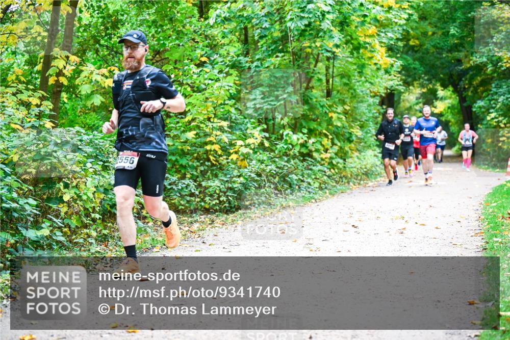 12.10.2025 - Bramfelder Halbmarathon 2025 Dr. Thomas Lammeyer http://msf.ph/oto/9341740 12.10.2025 09:52:51 Laufen 2556, 436 meine-sportfotos.de