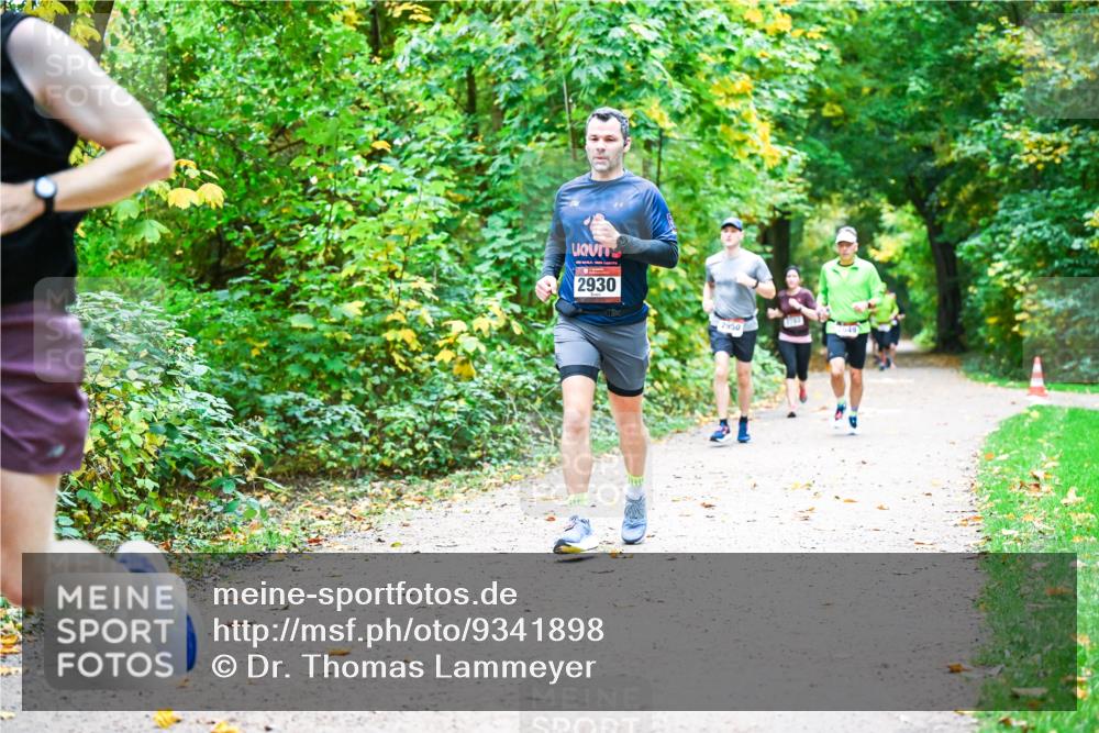 12.10.2025 - Bramfelder Halbmarathon 2025 Dr. Thomas Lammeyer http://msf.ph/oto/9341898 12.10.2025 09:53:20 Laufen 2930, 2950 meine-sportfotos.de