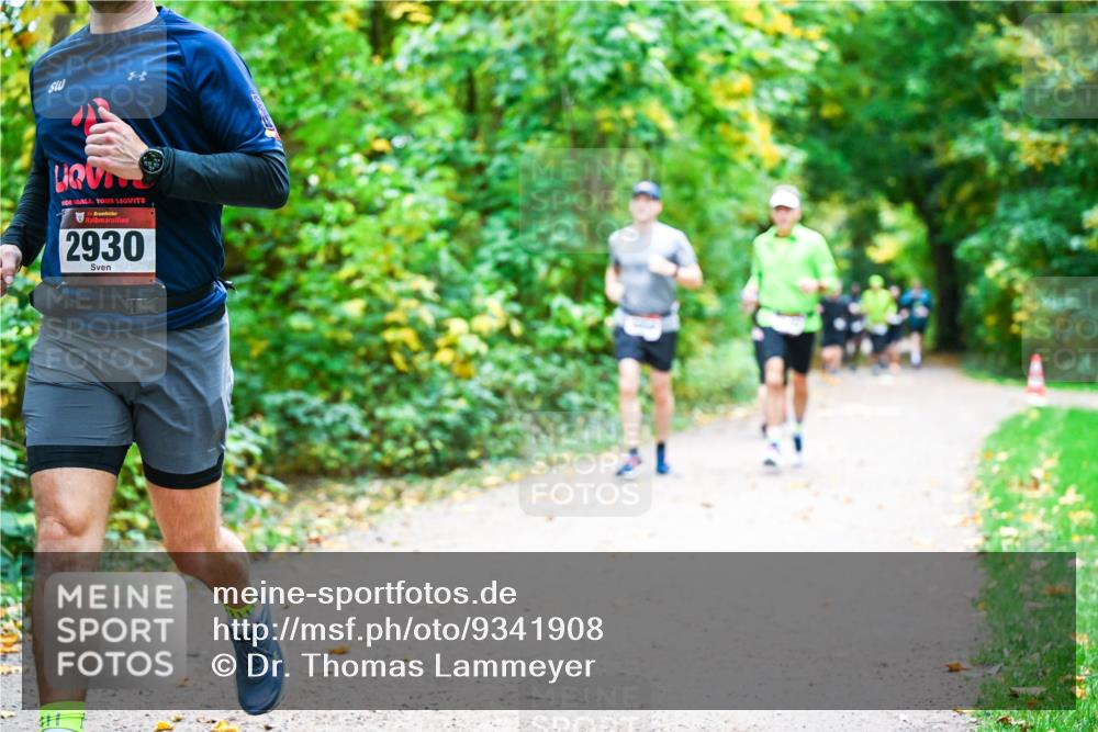 12.10.2025 - Bramfelder Halbmarathon 2025 Dr. Thomas Lammeyer http://msf.ph/oto/9341908 12.10.2025 09:53:21 Laufen 34, 2930 meine-sportfotos.de