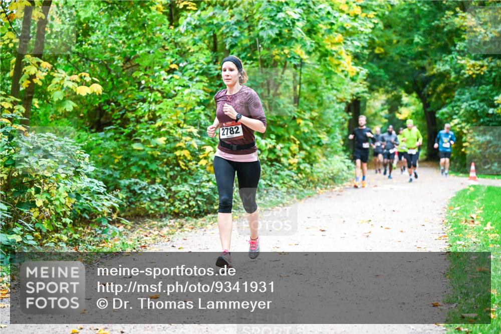 12.10.2025 - Bramfelder Halbmarathon 2025 Dr. Thomas Lammeyer http://msf.ph/oto/9341931 12.10.2025 09:53:25 Laufen 2782 meine-sportfotos.de