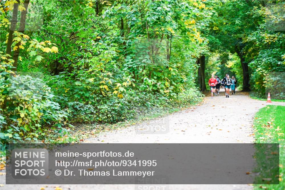 12.10.2025 - Bramfelder Halbmarathon 2025 Dr. Thomas Lammeyer http://msf.ph/oto/9341995 12.10.2025 09:53:38 Laufen  meine-sportfotos.de