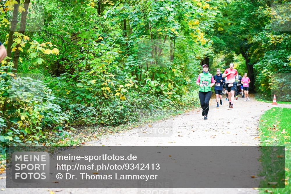12.10.2025 - Bramfelder Halbmarathon 2025 Dr. Thomas Lammeyer http://msf.ph/oto/9342413 12.10.2025 09:54:58 Laufen 2995, 2776 meine-sportfotos.de