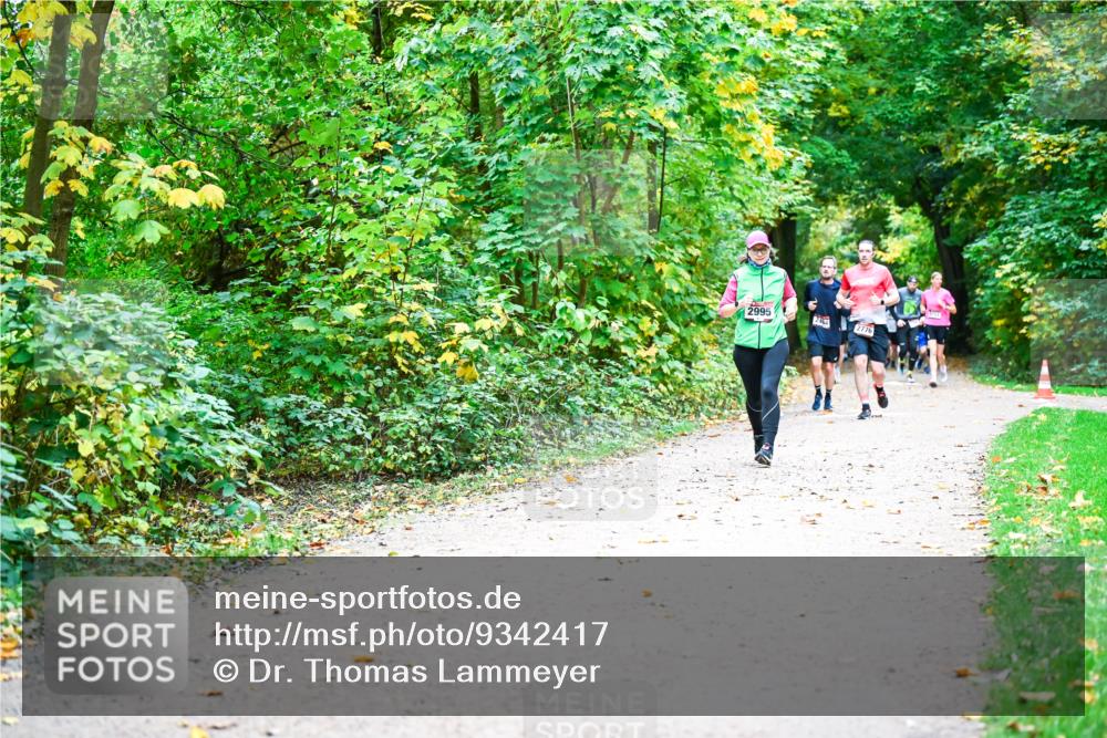 12.10.2025 - Bramfelder Halbmarathon 2025 Dr. Thomas Lammeyer http://msf.ph/oto/9342417 12.10.2025 09:54:58 Laufen 2995, 2776 meine-sportfotos.de