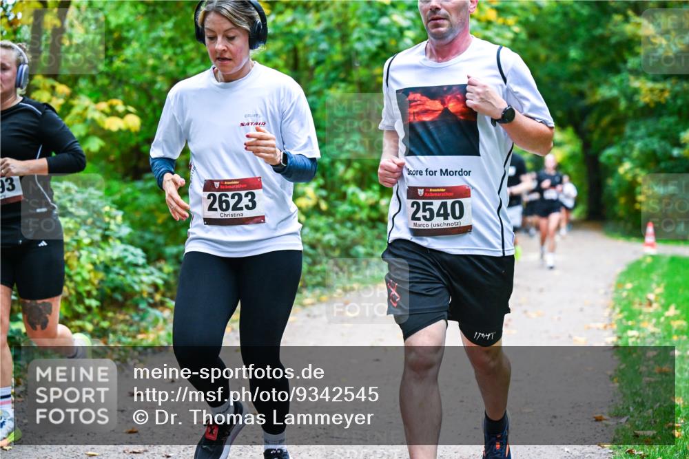 12.10.2025 - Bramfelder Halbmarathon 2025 Dr. Thomas Lammeyer http://msf.ph/oto/9342545 12.10.2025 09:55:18 Laufen 93, 2623, 2540, 17741 meine-sportfotos.de