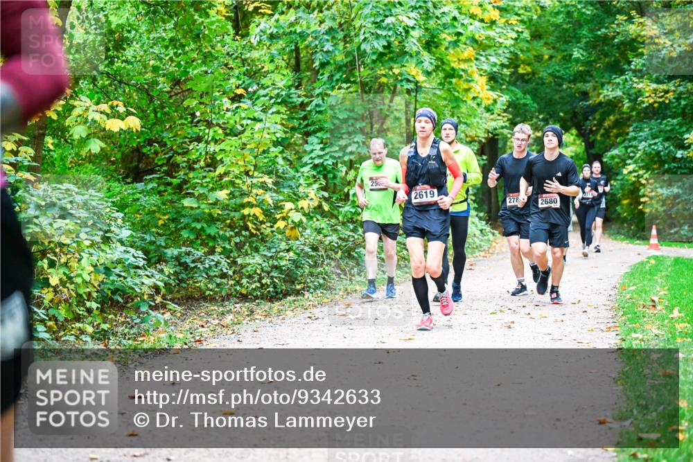 12.10.2025 - Bramfelder Halbmarathon 2025 Dr. Thomas Lammeyer http://msf.ph/oto/9342633 12.10.2025 09:55:32 Laufen 25, 2619, 2718, 278, 2680 meine-sportfotos.de