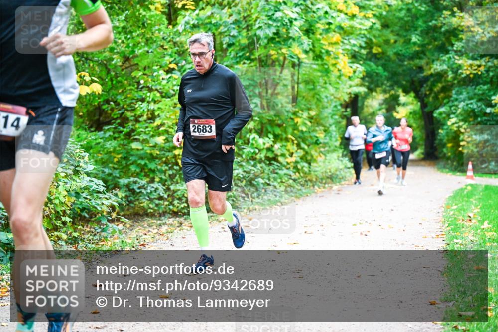 12.10.2025 - Bramfelder Halbmarathon 2025 Dr. Thomas Lammeyer http://msf.ph/oto/9342689 12.10.2025 09:55:41 Laufen 2683, 14 meine-sportfotos.de