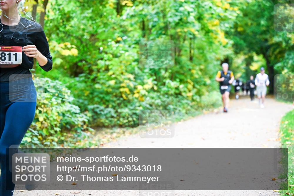 12.10.2025 - Bramfelder Halbmarathon 2025 Dr. Thomas Lammeyer http://msf.ph/oto/9343018 12.10.2025 09:56:54 Laufen 811 meine-sportfotos.de