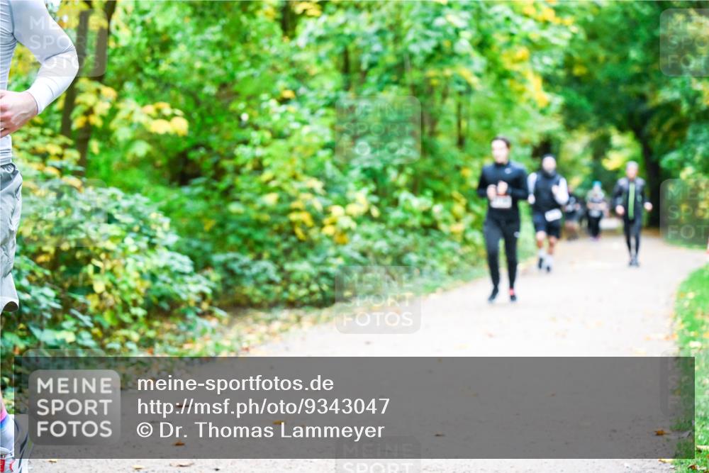 12.10.2025 - Bramfelder Halbmarathon 2025 Dr. Thomas Lammeyer http://msf.ph/oto/9343047 12.10.2025 09:57:03 Laufen  meine-sportfotos.de