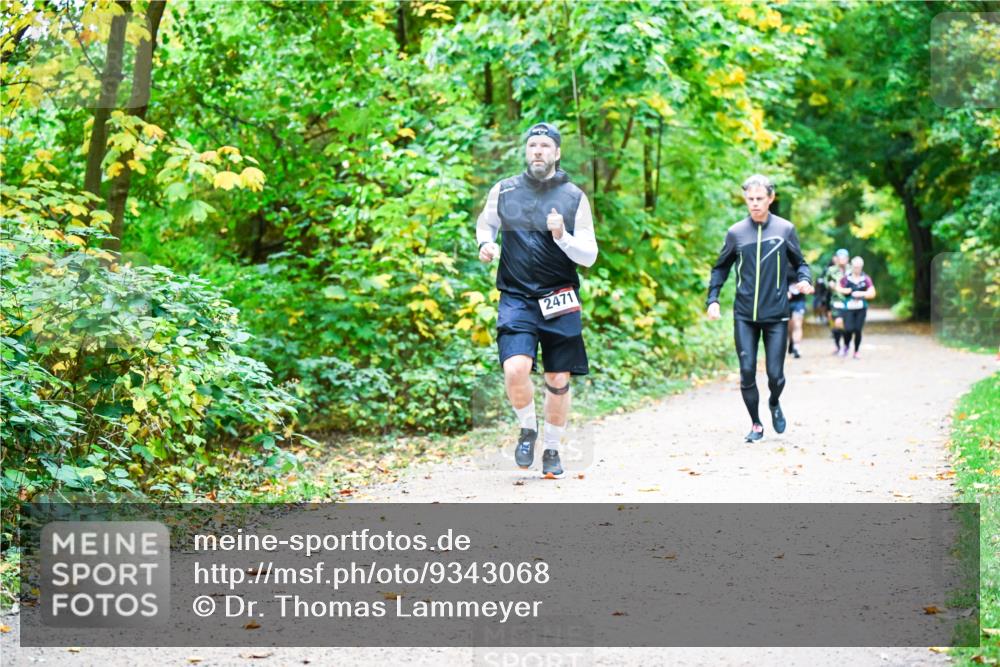 12.10.2025 - Bramfelder Halbmarathon 2025 Dr. Thomas Lammeyer http://msf.ph/oto/9343068 12.10.2025 09:57:07 Laufen 2471 meine-sportfotos.de