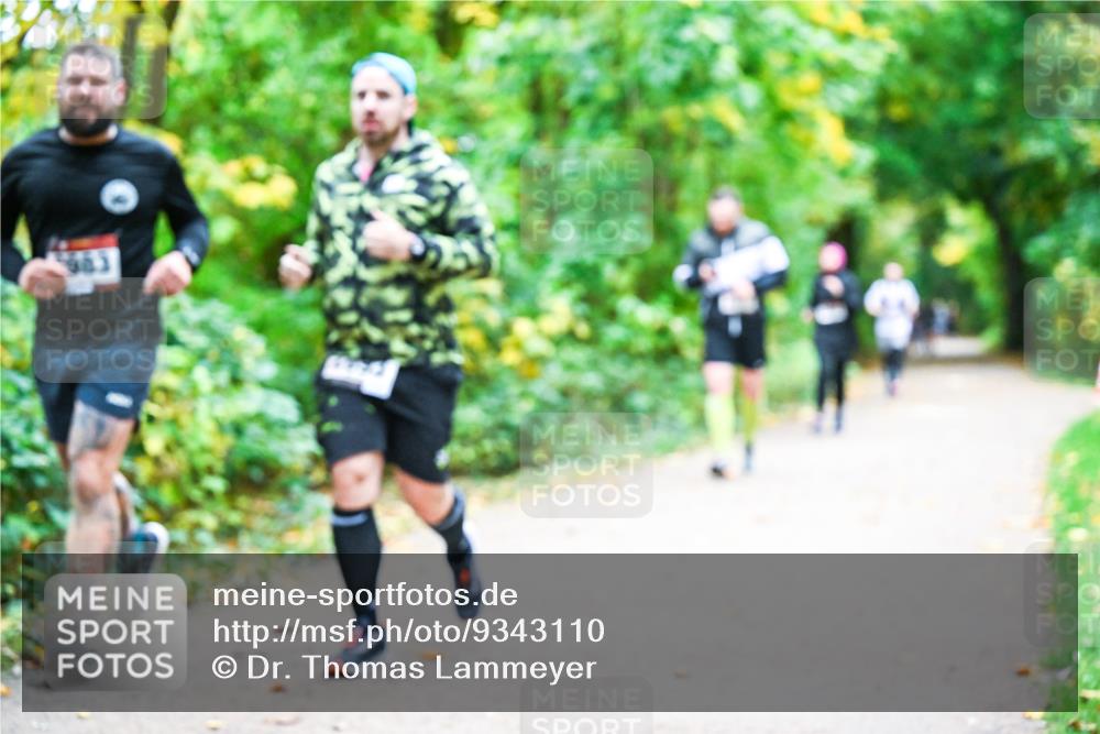 12.10.2025 - Bramfelder Halbmarathon 2025 Dr. Thomas Lammeyer http://msf.ph/oto/9343110 12.10.2025 09:57:17 Laufen  meine-sportfotos.de