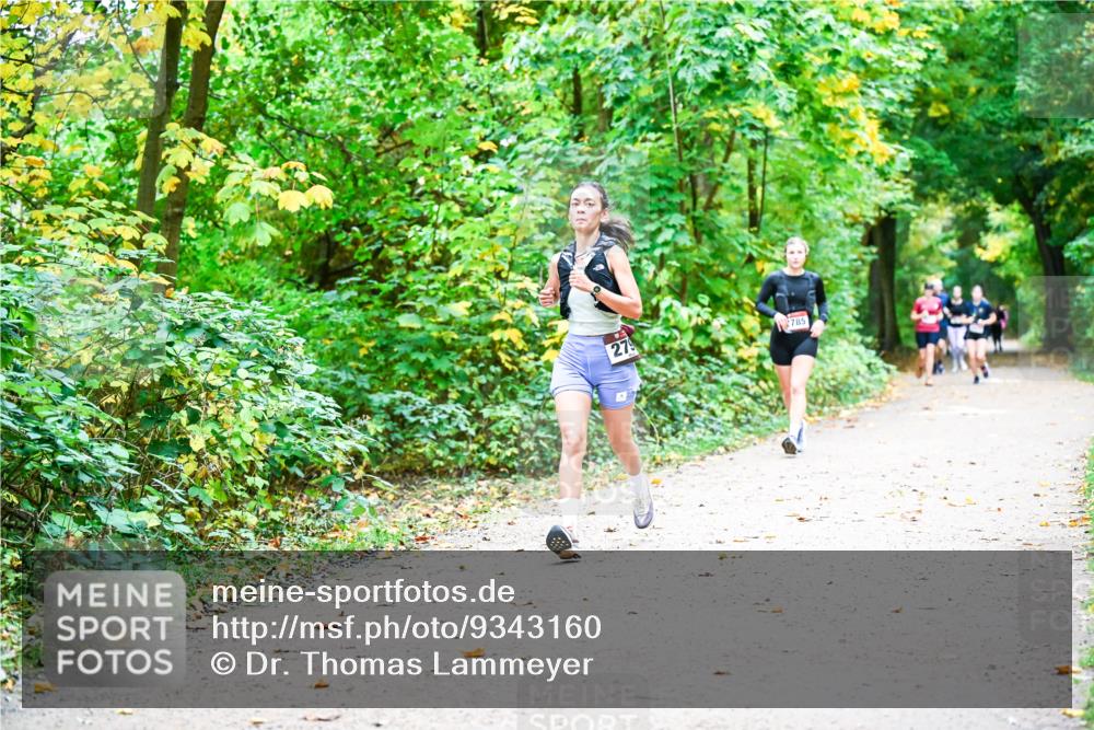 12.10.2025 - Bramfelder Halbmarathon 2025 Dr. Thomas Lammeyer http://msf.ph/oto/9343160 12.10.2025 09:57:28 Laufen 279, 785 meine-sportfotos.de