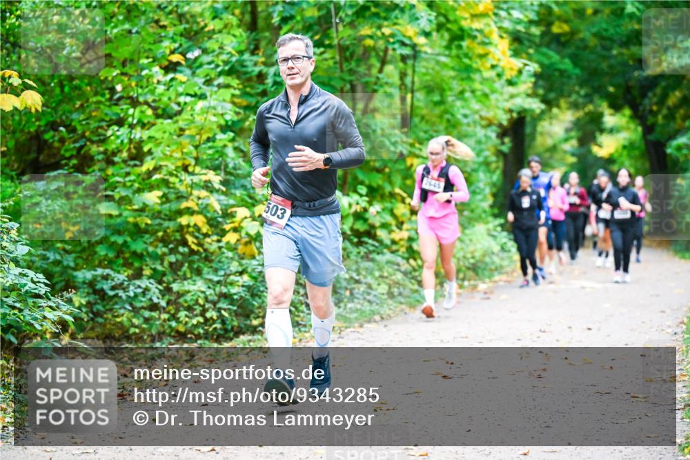 12.10.2025 - Bramfelder Halbmarathon 2025 Dr. Thomas Lammeyer http://msf.ph/oto/9343285 12.10.2025 09:58:00 Laufen 503, 26, 45 meine-sportfotos.de
