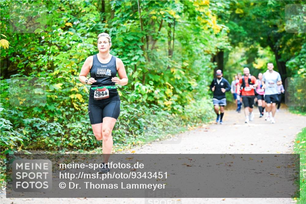 12.10.2025 - Bramfelder Halbmarathon 2025 Dr. Thomas Lammeyer http://msf.ph/oto/9343451 12.10.2025 09:58:28 Laufen 2944 meine-sportfotos.de