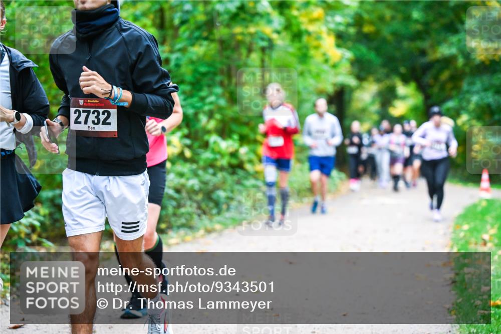 12.10.2025 - Bramfelder Halbmarathon 2025 Dr. Thomas Lammeyer http://msf.ph/oto/9343501 12.10.2025 09:58:37 Laufen 2732 meine-sportfotos.de