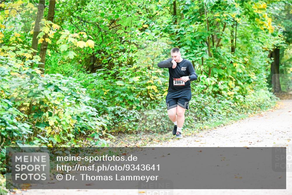 12.10.2025 - Bramfelder Halbmarathon 2025 Dr. Thomas Lammeyer http://msf.ph/oto/9343641 12.10.2025 09:59:10 Laufen 2867 meine-sportfotos.de