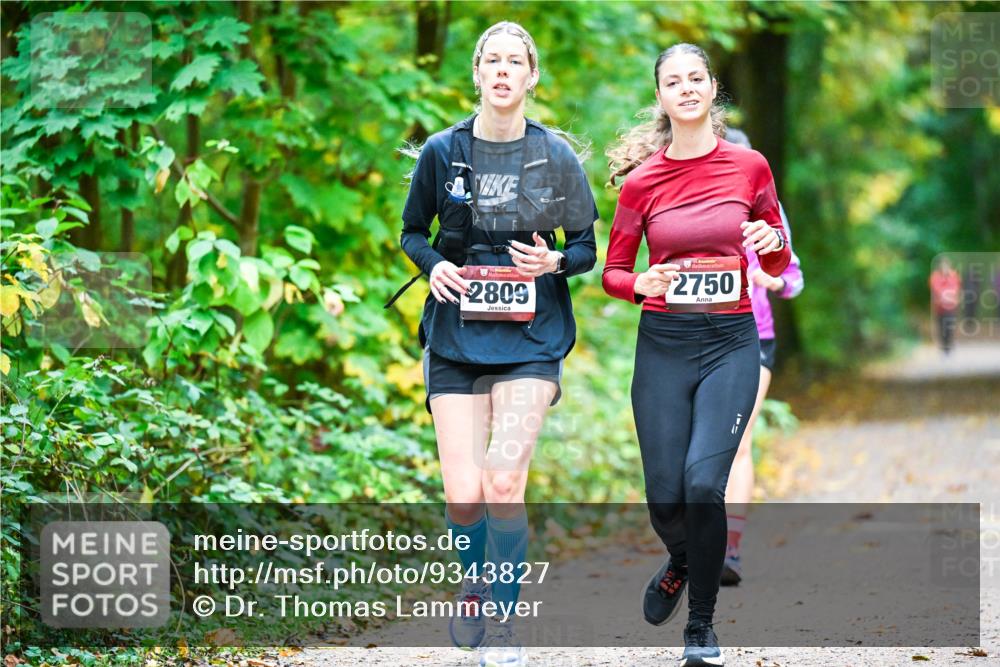 12.10.2025 - Bramfelder Halbmarathon 2025 Dr. Thomas Lammeyer http://msf.ph/oto/9343827 12.10.2025 10:00:31 Laufen 2809, 2750 meine-sportfotos.de