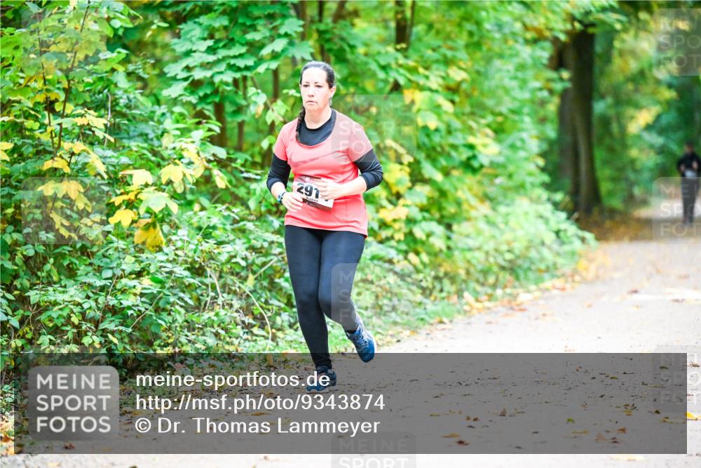 12.10.2025 - Bramfelder Halbmarathon 2025 Dr. Thomas Lammeyer http://msf.ph/oto/9343874 12.10.2025 10:01:03 Laufen 291 meine-sportfotos.de