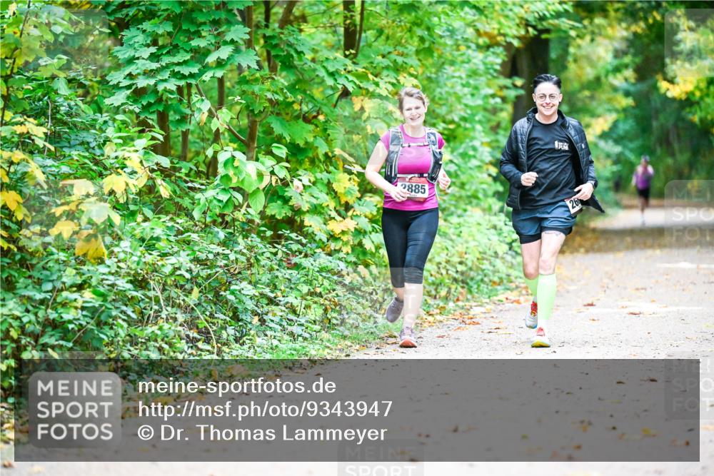 12.10.2025 - Bramfelder Halbmarathon 2025 Dr. Thomas Lammeyer http://msf.ph/oto/9343947 12.10.2025 10:01:43 Laufen 2885, 26 meine-sportfotos.de
