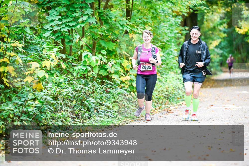 12.10.2025 - Bramfelder Halbmarathon 2025 Dr. Thomas Lammeyer http://msf.ph/oto/9343948 12.10.2025 10:01:43 Laufen 2885, 26 meine-sportfotos.de