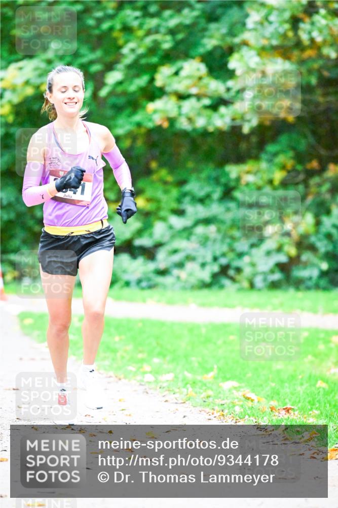 12.10.2025 - Bramfelder Halbmarathon 2025 Dr. Thomas Lammeyer http://msf.ph/oto/9344178 12.10.2025 10:05:44 Laufen  meine-sportfotos.de