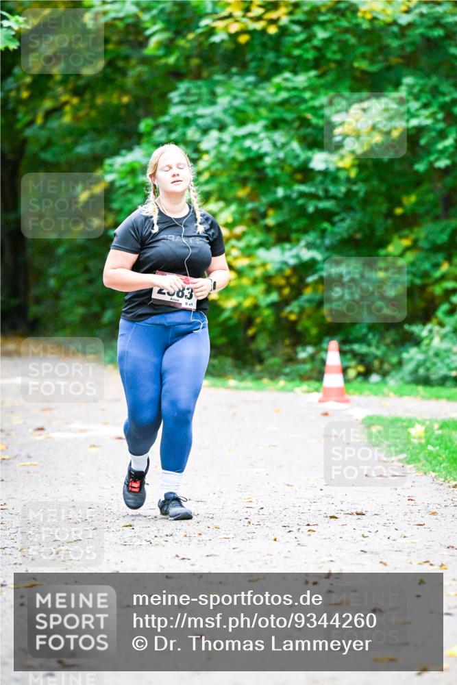 12.10.2025 - Bramfelder Halbmarathon 2025 Dr. Thomas Lammeyer http://msf.ph/oto/9344260 12.10.2025 10:07:22 Laufen 283, 43 meine-sportfotos.de