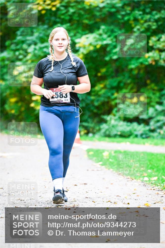12.10.2025 - Bramfelder Halbmarathon 2025 Dr. Thomas Lammeyer http://msf.ph/oto/9344273 12.10.2025 10:07:24 Laufen 2583, 48 meine-sportfotos.de