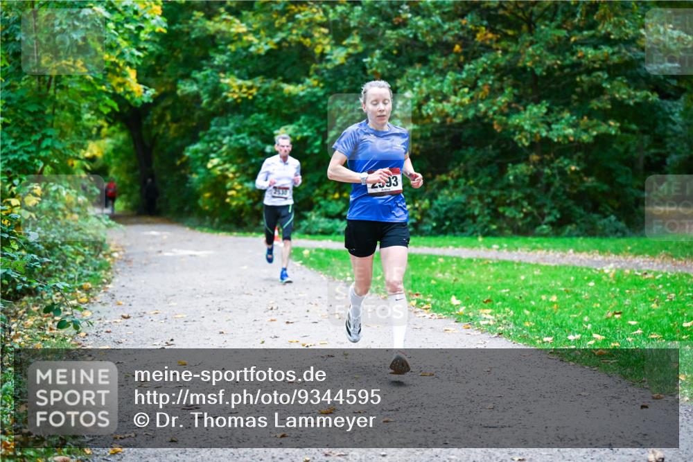 12.10.2025 - Bramfelder Halbmarathon 2025 Dr. Thomas Lammeyer http://msf.ph/oto/9344595 12.10.2025 10:11:14 Laufen  meine-sportfotos.de