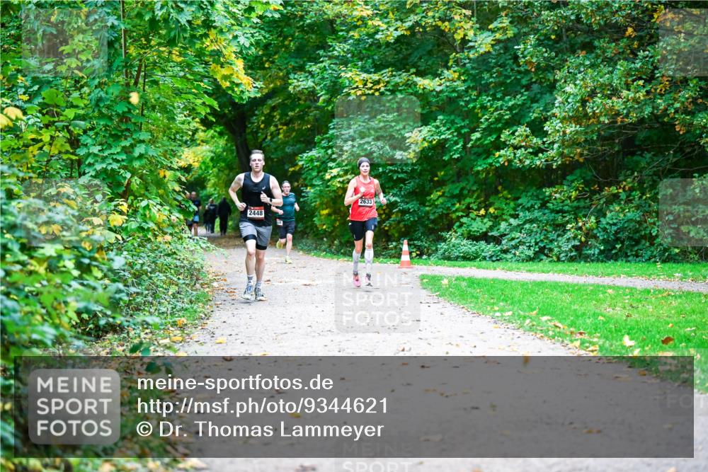 12.10.2025 - Bramfelder Halbmarathon 2025 Dr. Thomas Lammeyer http://msf.ph/oto/9344621 12.10.2025 10:11:24 Laufen 2448, 2633 meine-sportfotos.de