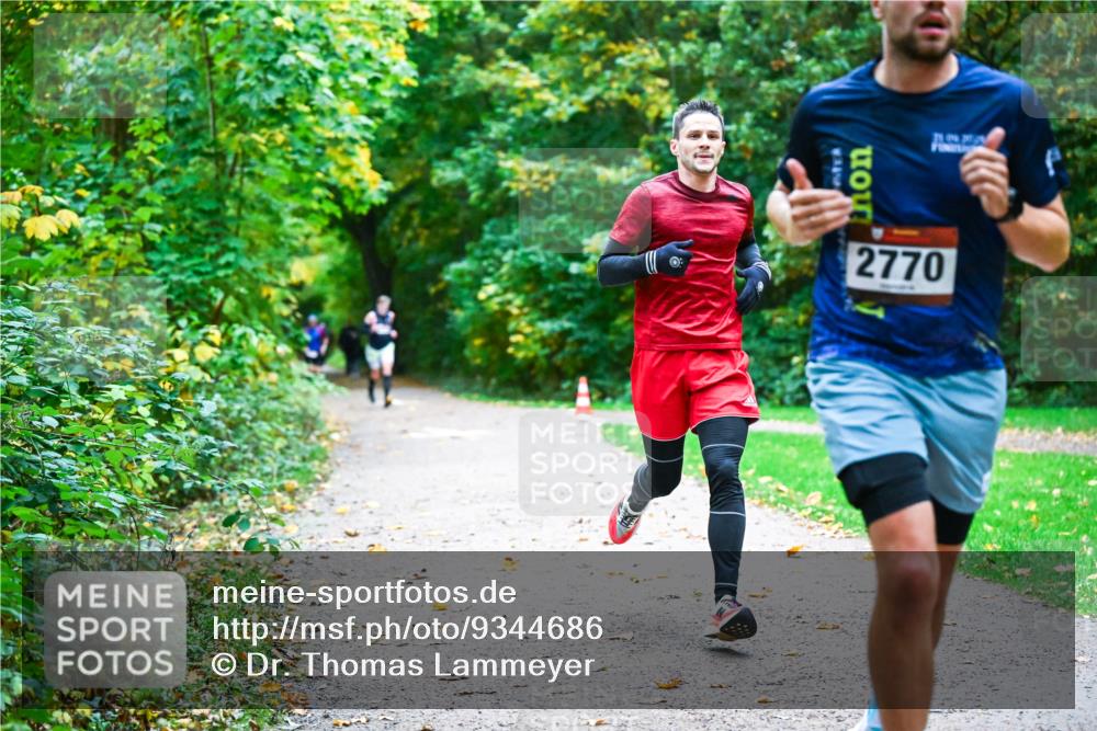12.10.2025 - Bramfelder Halbmarathon 2025 Dr. Thomas Lammeyer http://msf.ph/oto/9344686 12.10.2025 10:11:38 Laufen 9, 189, 2770 meine-sportfotos.de