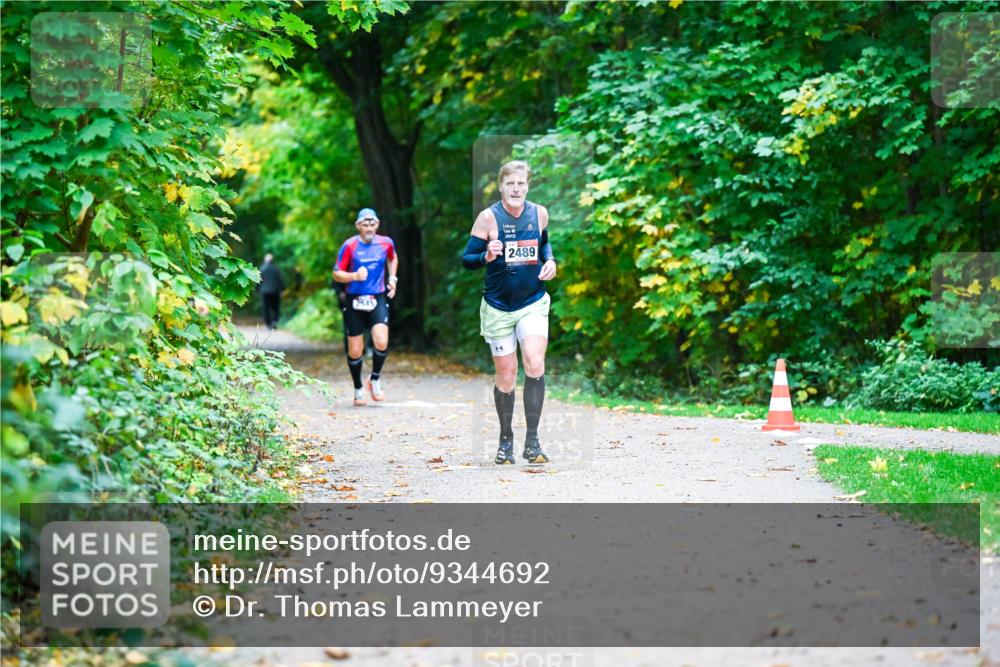 12.10.2025 - Bramfelder Halbmarathon 2025 Dr. Thomas Lammeyer http://msf.ph/oto/9344692 12.10.2025 10:11:40 Laufen 545, 2489 meine-sportfotos.de