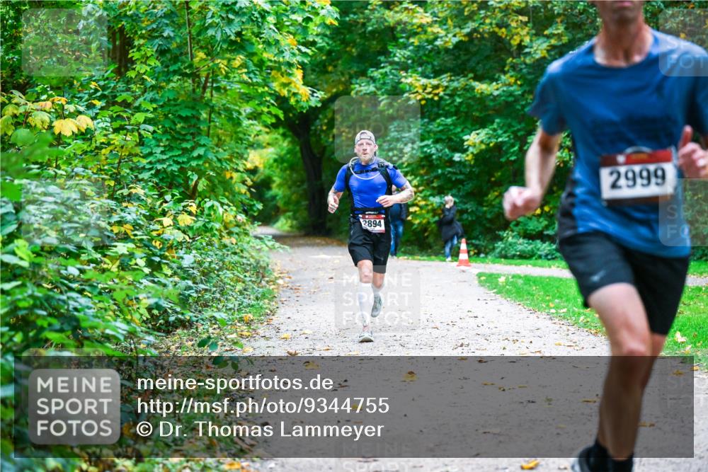 12.10.2025 - Bramfelder Halbmarathon 2025 Dr. Thomas Lammeyer http://msf.ph/oto/9344755 12.10.2025 10:12:03 Laufen 2894, 2999 meine-sportfotos.de