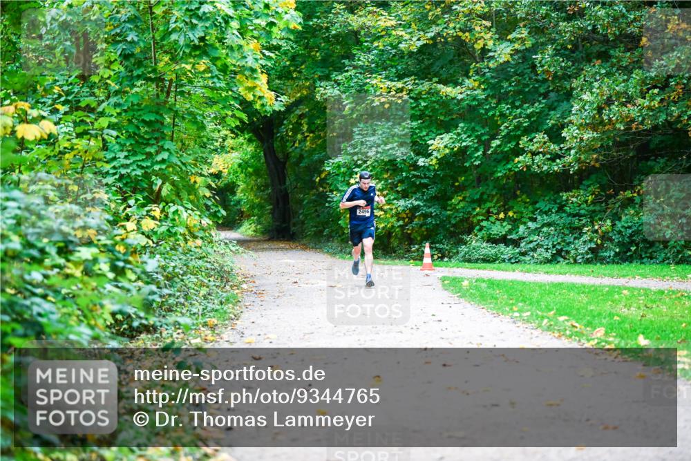 12.10.2025 - Bramfelder Halbmarathon 2025 Dr. Thomas Lammeyer http://msf.ph/oto/9344765 12.10.2025 10:12:23 Laufen 2496 meine-sportfotos.de