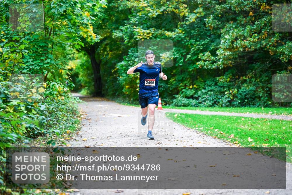 12.10.2025 - Bramfelder Halbmarathon 2025 Dr. Thomas Lammeyer http://msf.ph/oto/9344786 12.10.2025 10:12:26 Laufen 2496 meine-sportfotos.de