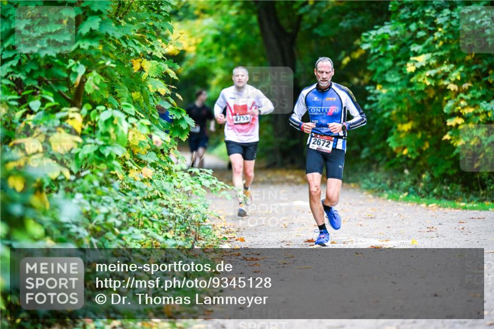 12.10.2025 - Bramfelder Halbmarathon 2025 Dr. Thomas Lammeyer http://msf.ph/oto/9345128 12.10.2025 10:14:22 Laufen 2755, 2672 meine-sportfotos.de