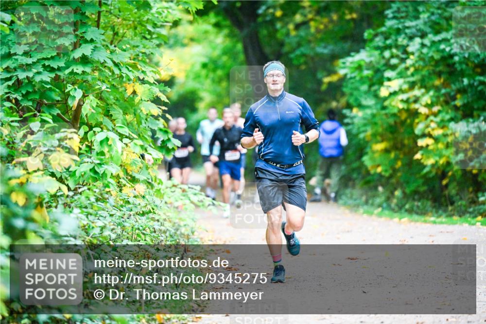 12.10.2025 - Bramfelder Halbmarathon 2025 Dr. Thomas Lammeyer http://msf.ph/oto/9345275 12.10.2025 10:14:59 Laufen  meine-sportfotos.de