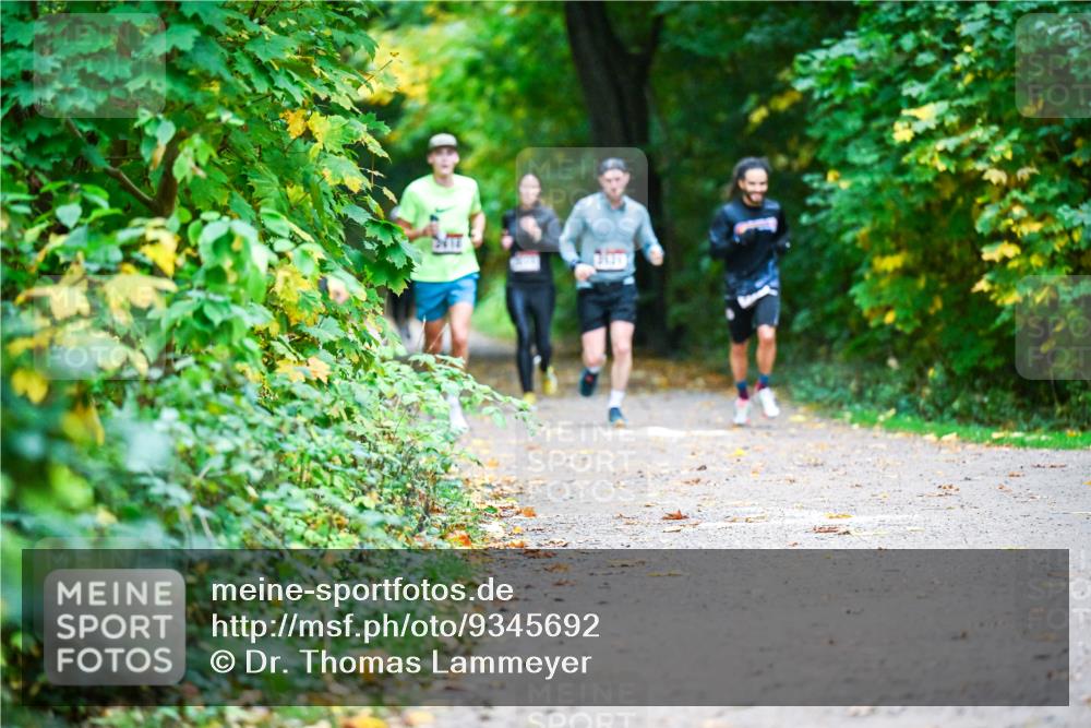 12.10.2025 - Bramfelder Halbmarathon 2025 Dr. Thomas Lammeyer http://msf.ph/oto/9345692 12.10.2025 10:17:10 Laufen  meine-sportfotos.de