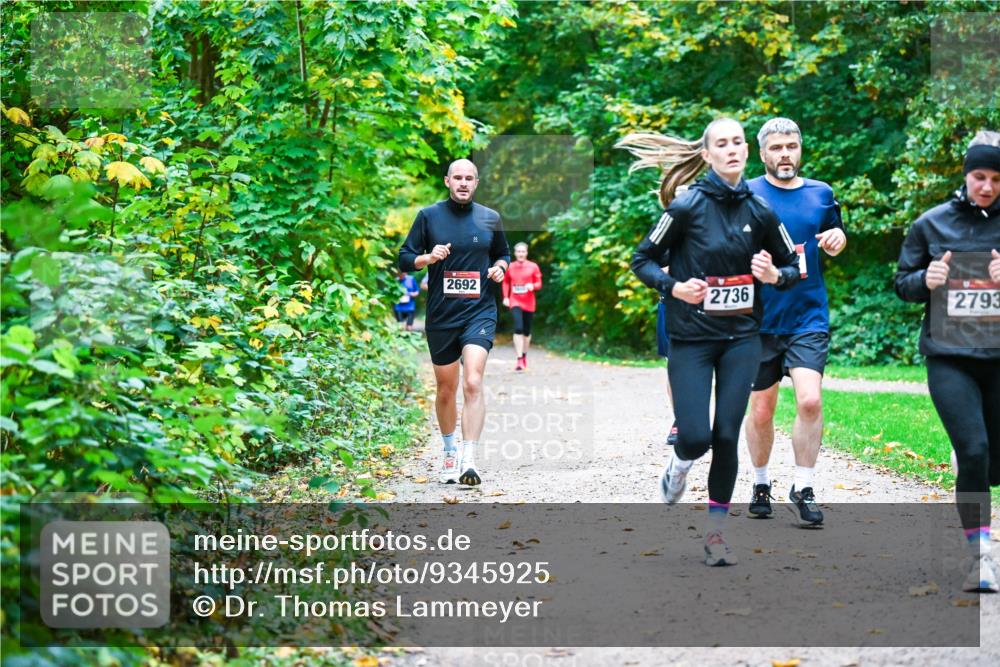 12.10.2025 - Bramfelder Halbmarathon 2025 Dr. Thomas Lammeyer http://msf.ph/oto/9345925 12.10.2025 10:17:56 Laufen 2692, 2736, 2793 meine-sportfotos.de
