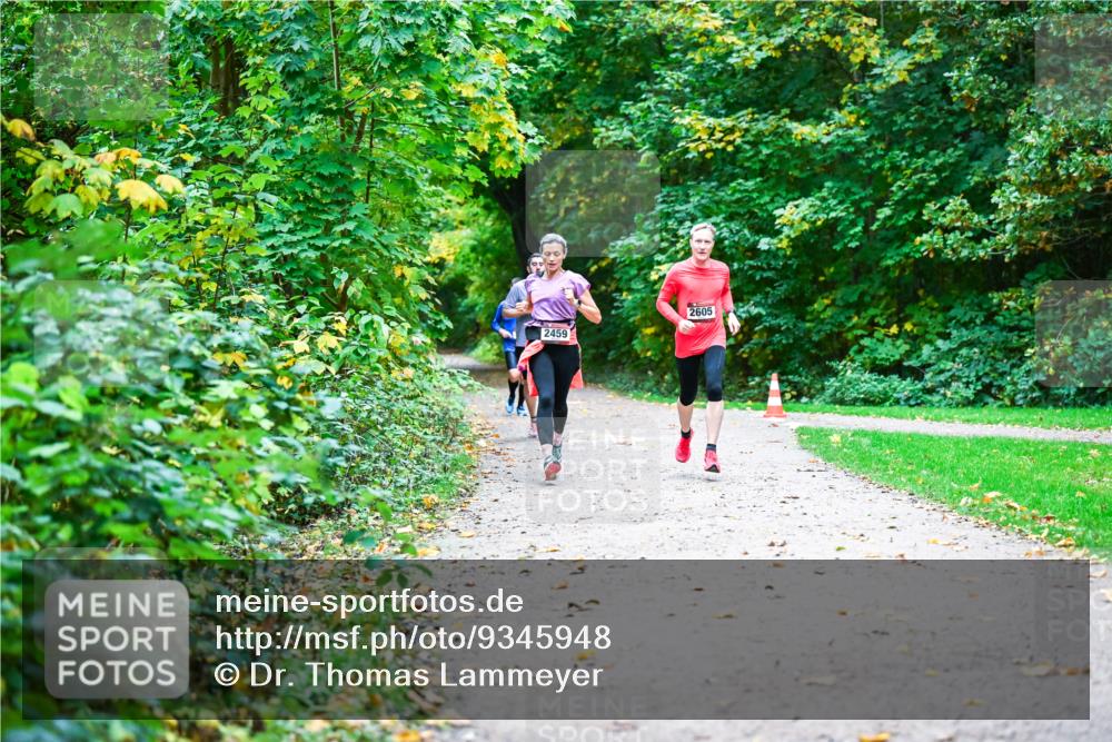 12.10.2025 - Bramfelder Halbmarathon 2025 Dr. Thomas Lammeyer http://msf.ph/oto/9345948 12.10.2025 10:18:01 Laufen 2459, 2605 meine-sportfotos.de