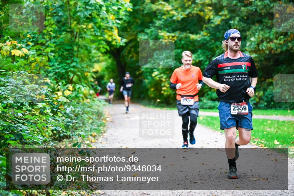 12.10.2025 - Bramfelder Halbmarathon 2025 Dr. Thomas Lammeyer http://msf.ph/oto/9346034 12.10.2025 10:18:26 Laufen 2781, 2559, 78 meine-sportfotos.de