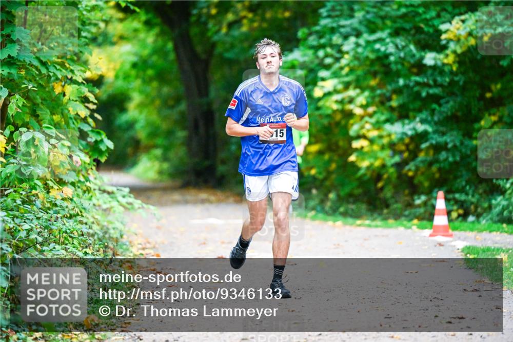 12.10.2025 - Bramfelder Halbmarathon 2025 Dr. Thomas Lammeyer http://msf.ph/oto/9346133 12.10.2025 10:18:56 Laufen 15 meine-sportfotos.de