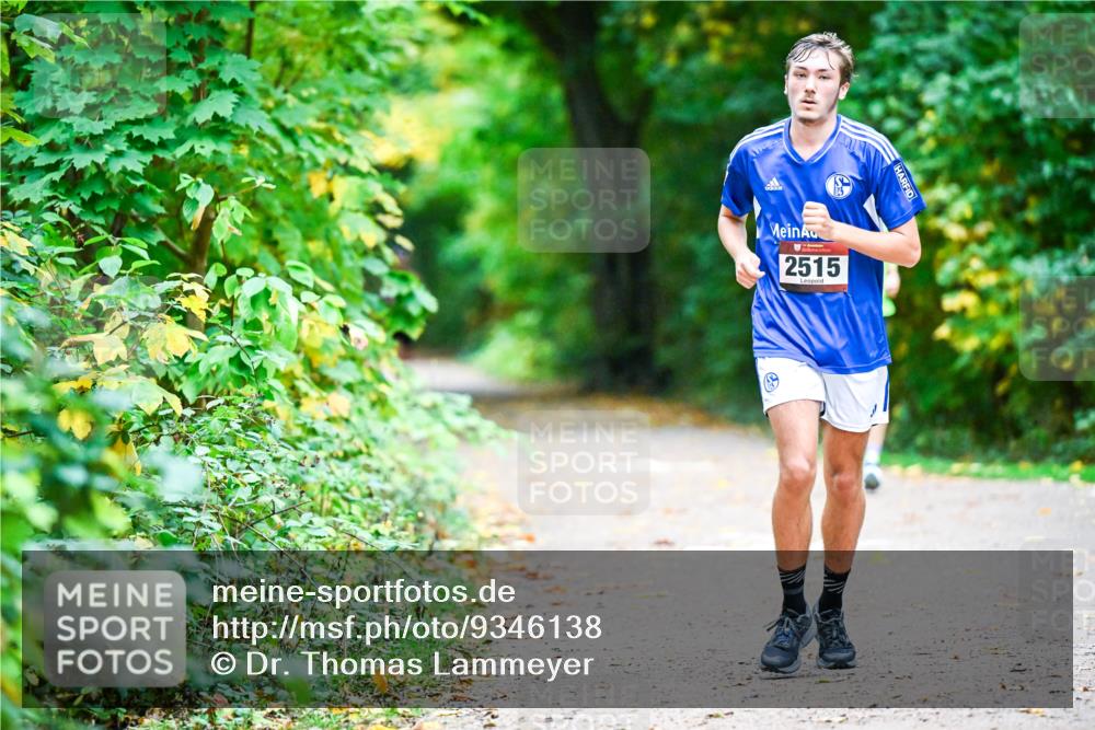 12.10.2025 - Bramfelder Halbmarathon 2025 Dr. Thomas Lammeyer http://msf.ph/oto/9346138 12.10.2025 10:18:57 Laufen 2515 meine-sportfotos.de