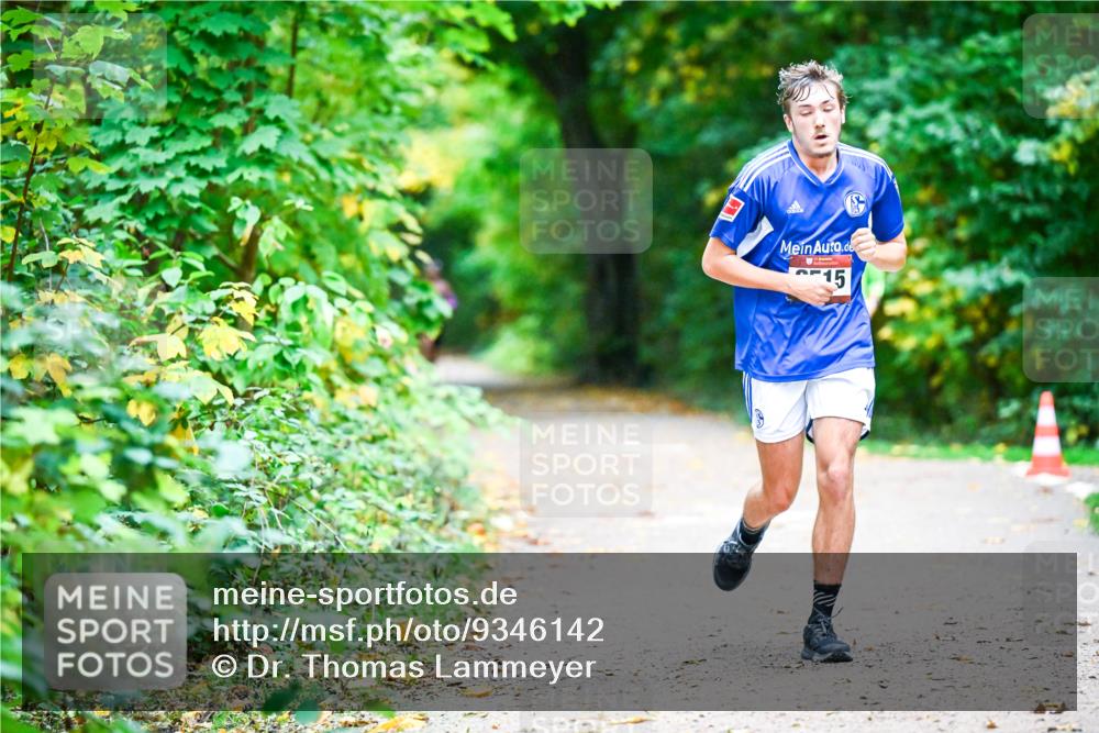 12.10.2025 - Bramfelder Halbmarathon 2025 Dr. Thomas Lammeyer http://msf.ph/oto/9346142 12.10.2025 10:18:58 Laufen 15 meine-sportfotos.de
