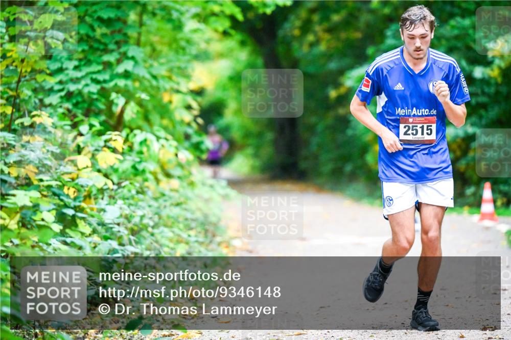 12.10.2025 - Bramfelder Halbmarathon 2025 Dr. Thomas Lammeyer http://msf.ph/oto/9346148 12.10.2025 10:18:59 Laufen 2515 meine-sportfotos.de