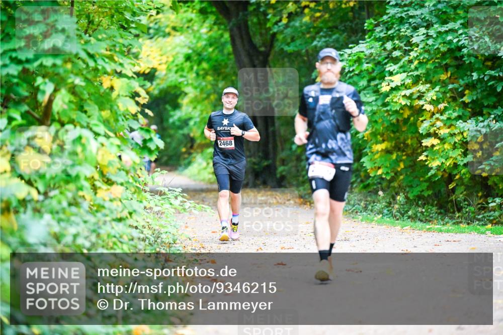 12.10.2025 - Bramfelder Halbmarathon 2025 Dr. Thomas Lammeyer http://msf.ph/oto/9346215 12.10.2025 10:19:17 Laufen  meine-sportfotos.de